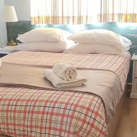 Slalom Be, Apartment *